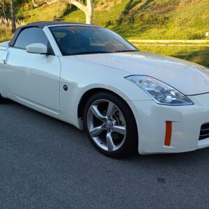 2007 NISSAN 350 Z ROADSTER ONLY 9K MILES