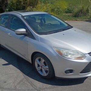 2013 FORD FOCUS SE